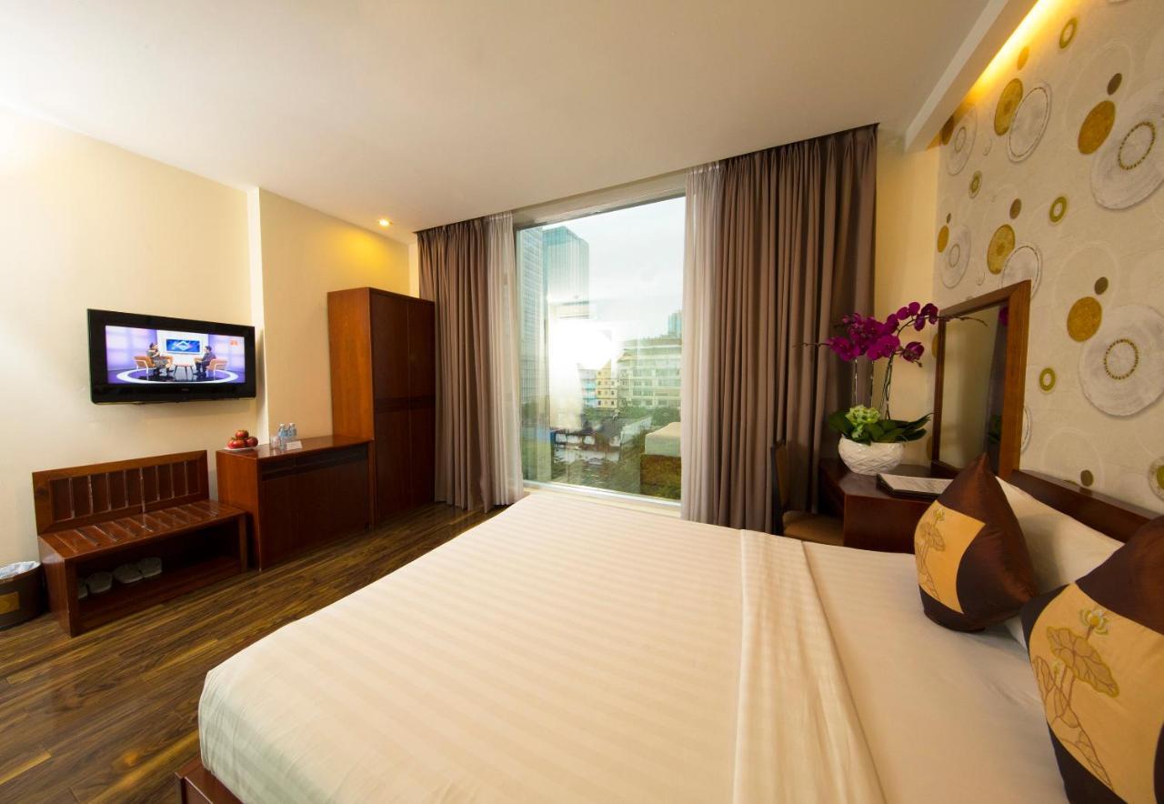 Good Vibes Boutique Hotel Хошимин Экстерьер фото