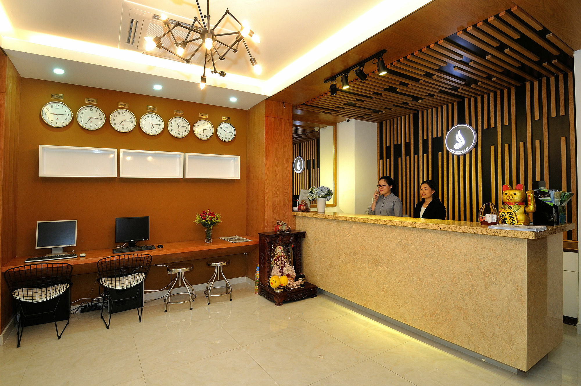 Good Vibes Boutique Hotel Хошимин Экстерьер фото