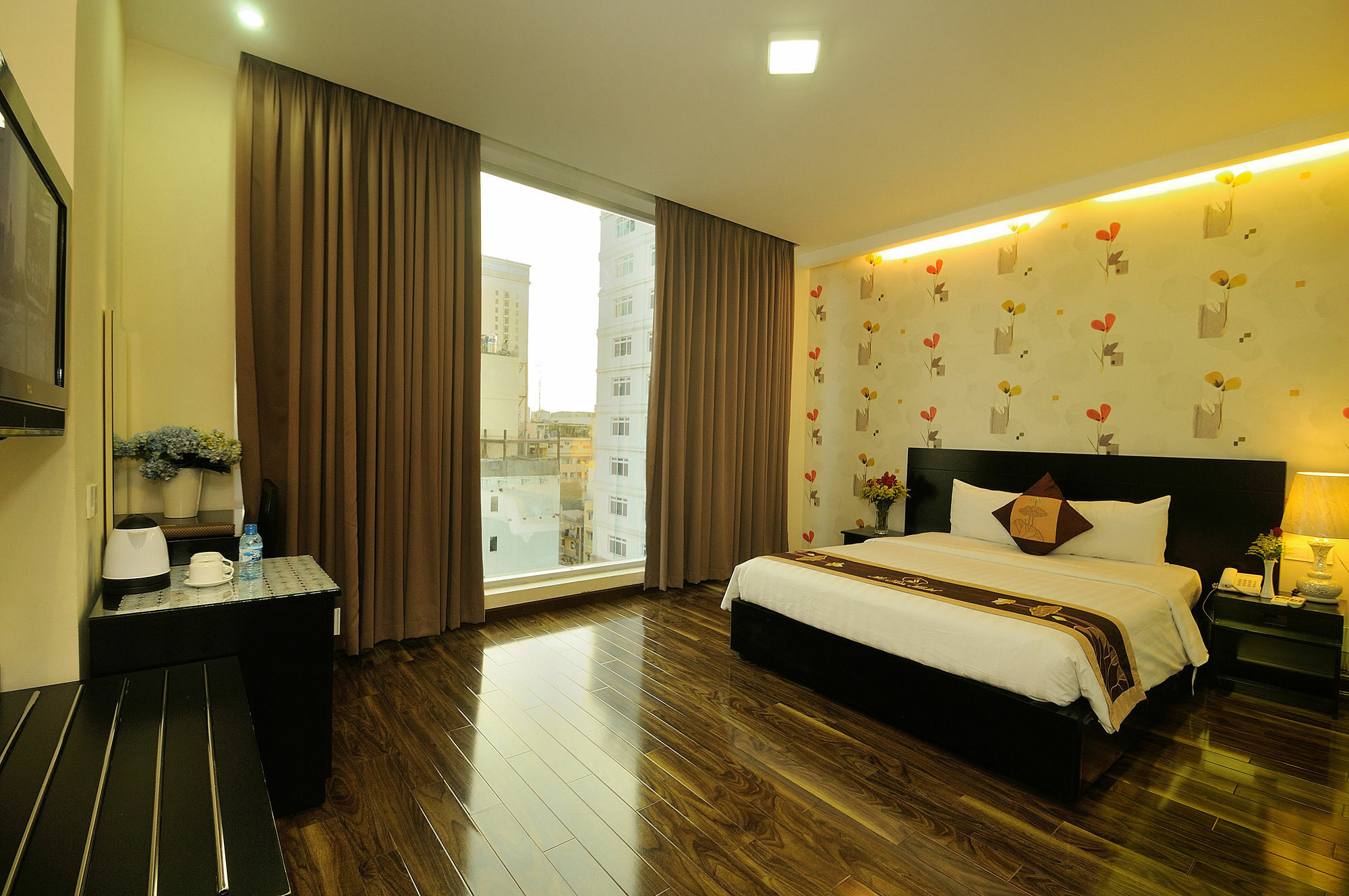 Good Vibes Boutique Hotel Хошимин Экстерьер фото